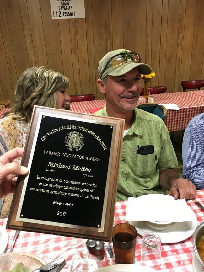 Chowchilla Dairy Farmer Named 2017 Conservation Agriculture Farmer Innovator