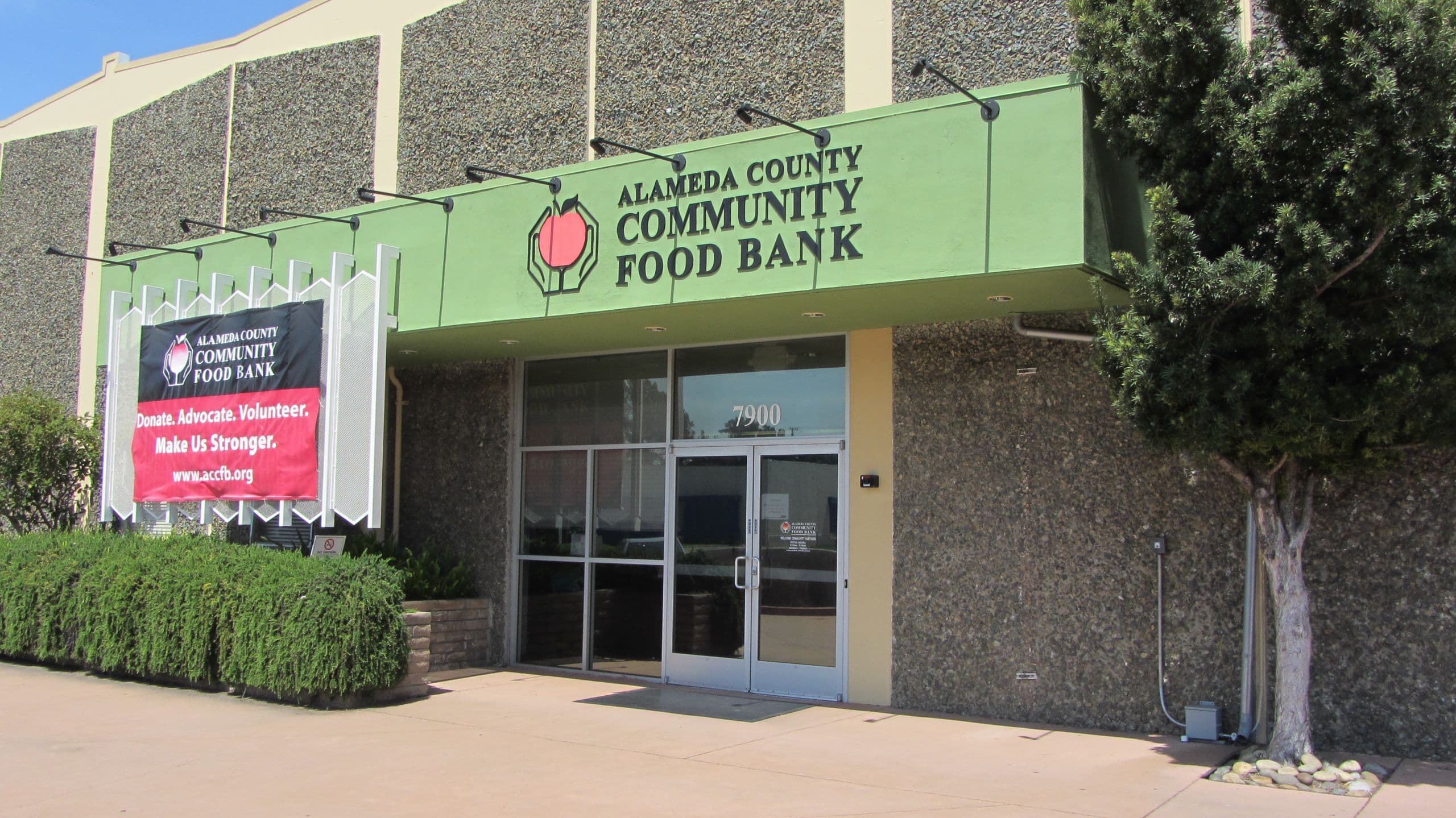 Andrew & Williamson/Good Farms, Rancho Guadalupe & Dynasty Farms Support Food Banks