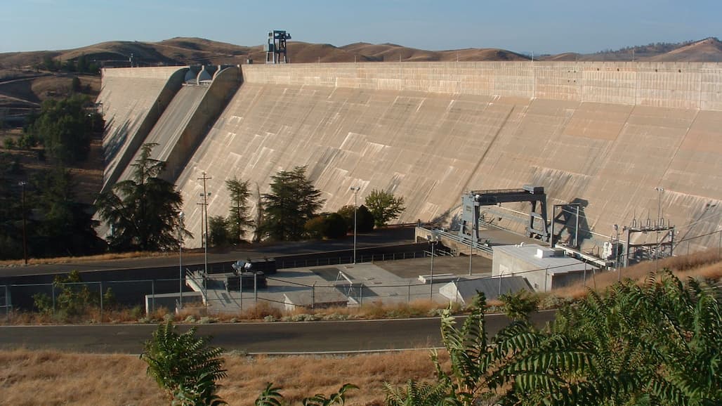 Bureau of Reclamation Begins Minimal Releases of Water from Friant Dam for the Exchange Contractors