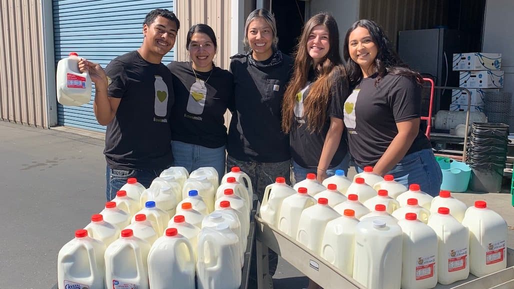 Students Partner With California Dairy Families To Raise Milk Donations For Families in Need