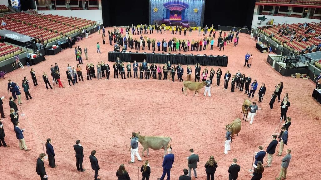 Modesto Junior College Sweeps International Judging Contest at World Dairy Expo
